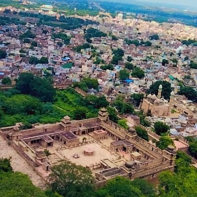 Pushpendra7415's profile picture.
