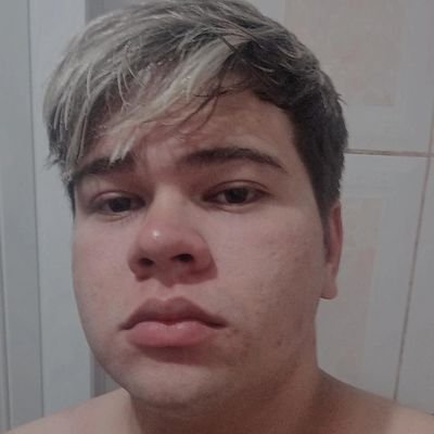 ProfanosePuros's profile picture. Grupo artístico que explora temas sombrios e agradáveis