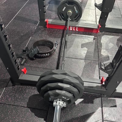 jcamp082's profile picture. ライフハッカー/会社員　新卒2年目で営業成績全国1位達成。24歳。30歳までに独立が目標。