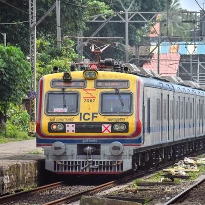 Official Twitter Account Of Pune Rural Railway Passenger Group (Pune-Daund Local Commuters) |

पुणे ग्रामीण रेल्वे प्रवाशी ग्रूप चे अधिकृत ट्विटर खाते.