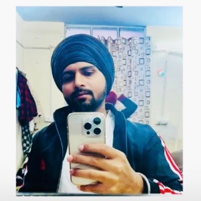 kulveeroffical's profile picture. Panjabi👑 Panjabi Bolo🙏 youth icon on twitter 🌍 philosopher ❤ੴ❤️ Belive that:- ਕਿਰਤ ਕਰੋ, ਵੰਡ ਛਕੋ ਤੇ ਨਾਮ ਜਪੋ 🙏 ➡️ #official_twitter_Handle_KULVEER