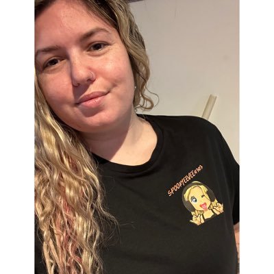 25, She/Her | British, Lesbian, Married & Mama to 1 • Twitch Affiliate •