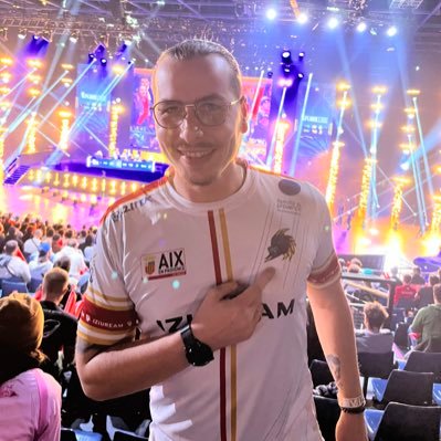 Développe ta carrière de joueur esport 🤝 fondateur de la @Ghins_Academy propulsée par la @Ghins_aix