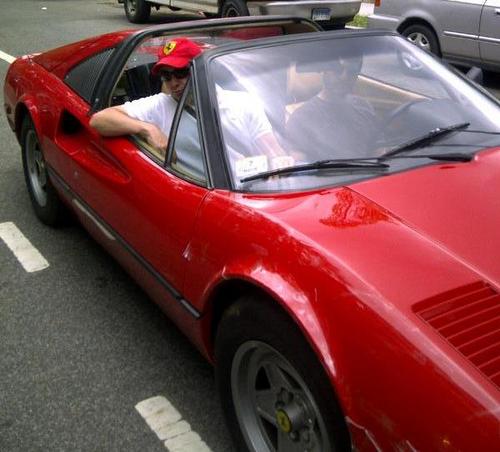 phildangio's profile picture. occasionally