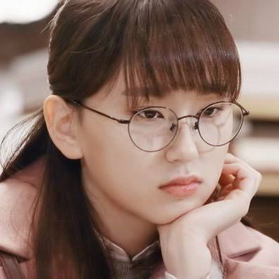 roseltamivir's profile picture. med diaries 📝🩺 || RPh ‘23