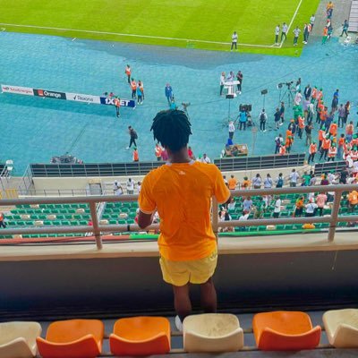 FOOTBALL PLAYER 🇨🇮 ⚽️🤲🏽❤️ AUBAMEYANG 😮💨 FC BARCELONE 💙 ARSENAL ❤️