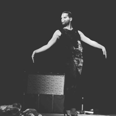 Direction artistique: @ChrstphDMS 📍 Création et diffusion de spectacles #théâtre