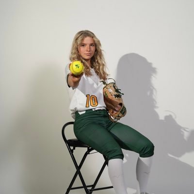 Class of 2025! West Florence High School Varsity Softball 2B; SC Stars Fastpitch Waugh UTL; GPA 4.1; AvaGainey@icloud.com