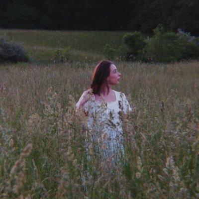 laurenenders's profile picture. sneak into my birdcage