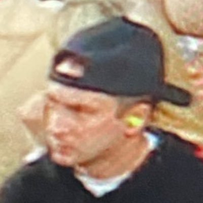 IanMart3581312's profile picture. 