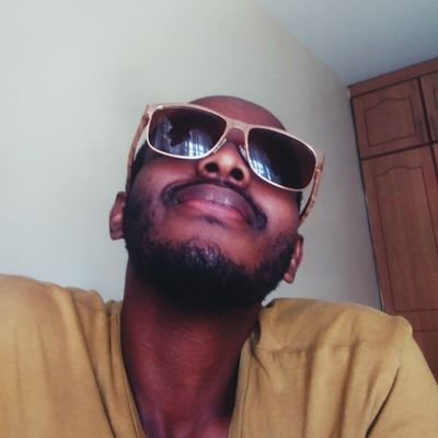 Uppity African. Lover of the internet and Black gay stuff.
He/Him
🏳️🌈