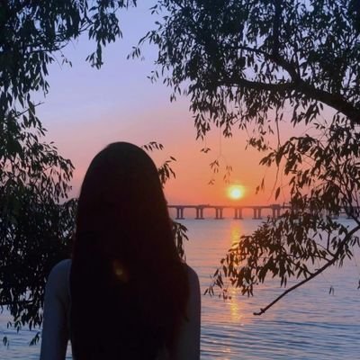 Amyamy1261196's profile picture. /