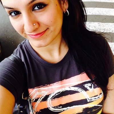BinthKhana30870's profile picture. 