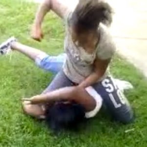 Fights Caught On Camera 🫢 💯 | Get Post Notifications 🔔 | Like ❤️ | Comment 💬 | Share 📨 | DM Me You’re Fights 🫵🏾❗️| Thanks For 1K 🏆🥰