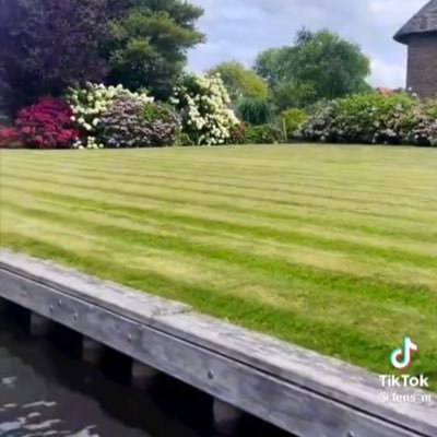 english202300's profile picture. 