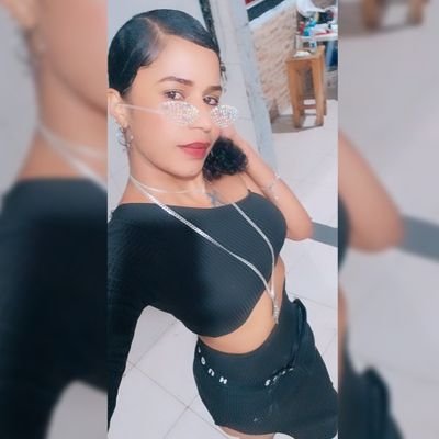 Quem conhece um sorriso de verdade! Sabe que nem todo palhaço é feliz.