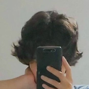 Sou femboy, sou legal, manda msg pra gente conversar. insta: vimac_fy