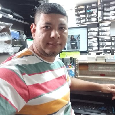 orgullosamente barranquillero neto creyente en Dios sobre todas las cosas ANTIURIBISTA