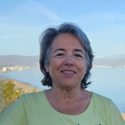 PAbadCesteros's profile picture. Politóloga.
La belleza está en los ojos del que mira.
'Te conviertes en lo que haces todos los días'. Aristóteles