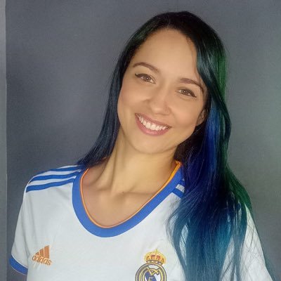 Parceira @NVIDIAGeForceBR 💚
Eleita MELHOR CASTER do BR🏆 
Criadora de Conteúdos
Esports Comentarista-Rocket League/eFootball+ contato.gracielagomes@gmail.com