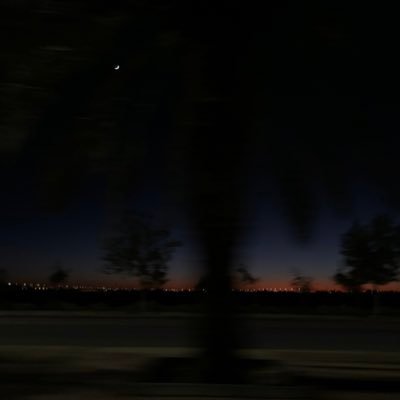 f11mbt's profile picture. اميل حتى اكاد اقع ، واعلو حتى اكاد احلق.