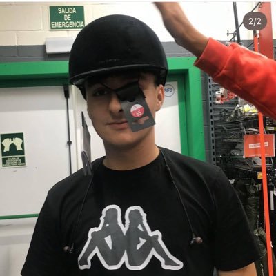 tofolsit0's profile picture. no