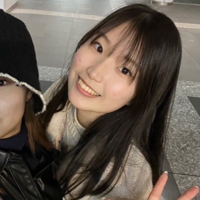 20歳、舞台・映像・様々な面において全力全身全霊!様々な方から沢山の学びを得られたらとても嬉しいです✨️ 出演情報━☞『持たざるモノ』天塚よもぎ役、『ユメミソウ』ヒカリ、『Last Blue2024』アヤメ、 『Choco Late』スマイリー、万博『未来の都市』ミリ、『Last Blue2025』アヤメ