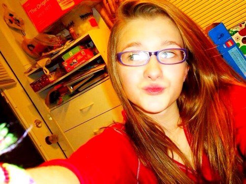 follow id love to talk to you if you need help talk to me i give advice and GUESS WHAT......……… i love you 3