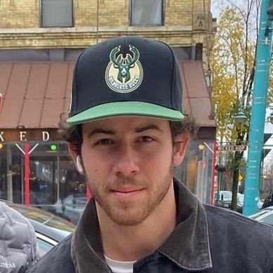 Canada's #1 Milwaukee Buck's fan account

(Occasional Seattle Kraken follower)