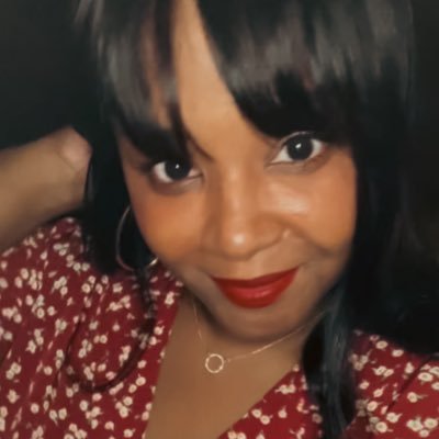 Bevyofhearts's profile picture. Illustrator & Writer Inspired by Fashion, Beauty, and Cinema