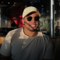 CB⚜️ (@__middlechild__) 's Twitter Profile