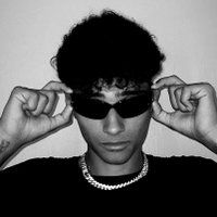 Dz (@dznrolado) 's Twitter Profile