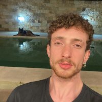 euge (@eugevvn) 's Twitter Profile