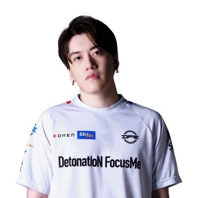 22 | IGL for @team_detonation Twitch: https://t.co/vLHpRtHJsX