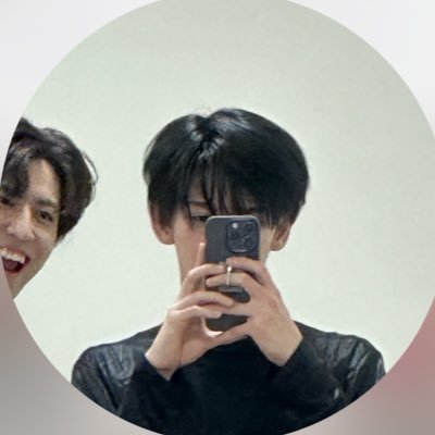 E64Tqc's profile picture. 04/🚺  🤍💙💜