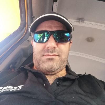 Kamal3825's profile picture. 