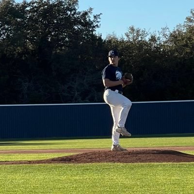 Champion HS | Boerne Tx | Class of 2026 | 5’10 195lbs | Texas Twelve ⚾️ 16u | LHP, 1B, OF |