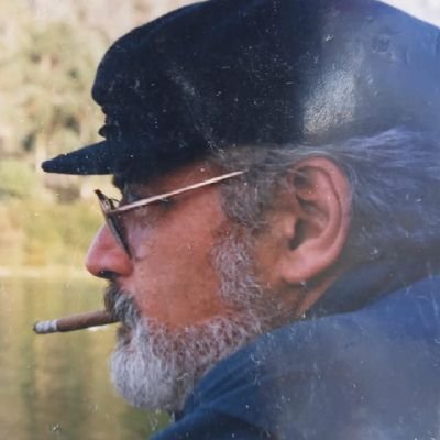 KBiocosmetica's profile picture. Nací peronista ✌