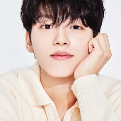 JW_040913's profile picture. 