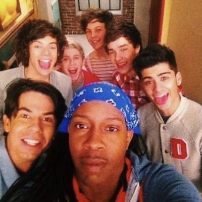 KarissaHuiLan's profile picture. ✨we hate racists✨