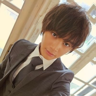 劇団スタジオライフ所属
フォロー、RT、いいね!ありがとうございます
いつも応援ありがとうございます!
*´∀`*)