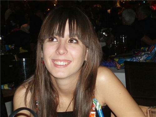 Graduada en Turismo.
Máster en Protocolo, Organización de eventos y Relaciones Institucionales.
Comercial de eventos.