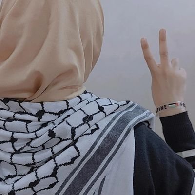 👩🔬🦀🌊
لَا تَدْرِي لَعَلَّ اللَّهَ يُحْدِثُ بَعْدَ ذَلِكَ أَمْرًا 🤲
إِنَّهُ كَانَ بِي حَفِيًّا ♥️