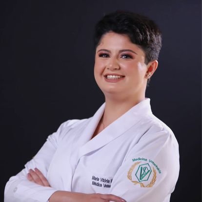 Maria Vitória dos Santos de Moraes 👩🏻‍🔬
Veterinarian - UFF 🐾
PhD Candidate - USP 📚
Virology ☣