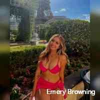 emerrybrowning's profile picture. • LA
• Lifestyle | Beauty | Dance
• Email for Collabs