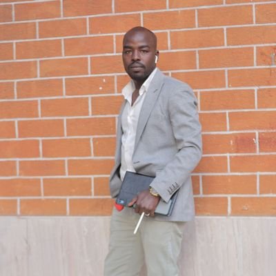 Abdeen937's profile picture. ‏‏‏‏never mind we are all one..
just ask, and I will response U .

لا تتردد نحن جميعنا واحد ..
فقط أسأل وانا ساجيبك.