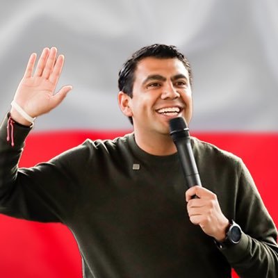 Hijo de Dios👆, Alcalde de Soacha 🇵🇱, Pdte. de @fedemunicipios, padre de MajúSánchez y enamorado de la ciudad que me vio nacer. #SoachaEsElPlan. 🦜💪
