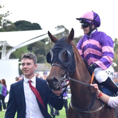 @FlyingStartNews Trainee 2025 - 2027 | @IrishNatStud Thoroughbred Breeding Management Course '25 | @tcddublin Global Business Grad | @EJONeillRacing