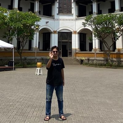 pejuangsubuuh's profile picture. 