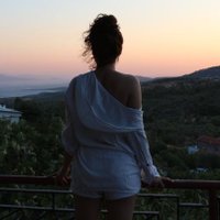 Esra Ç.(@EsraCanli) 's Twitter Profile Photo